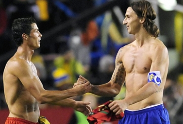 Sao Real muốn Ronaldo đụng độ Ibrahimovic